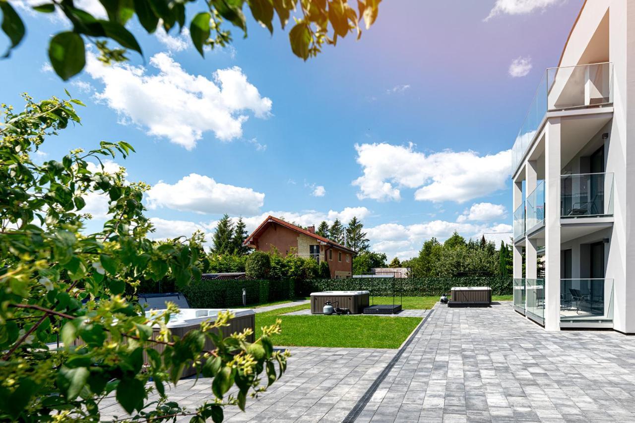 Apartamenty Prestige Mielno-Unieście Extérieur photo